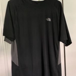 Men’s north face athletic shirt XL